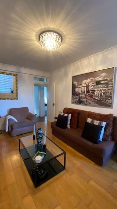 2 Bedroom Flat In Camberwell Green - Central Location With Excellent Connections To Tourist Attractions And Main London Airports Exteriér fotografie